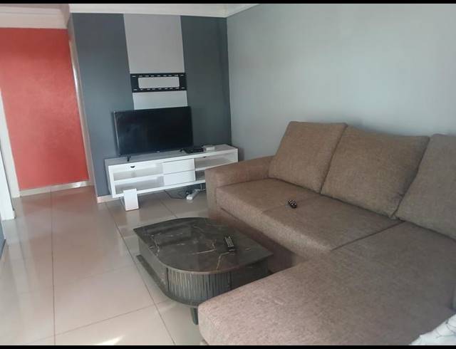 2 BEDROOM HOUSE FOR SALE IN MAHUBE VALLEY